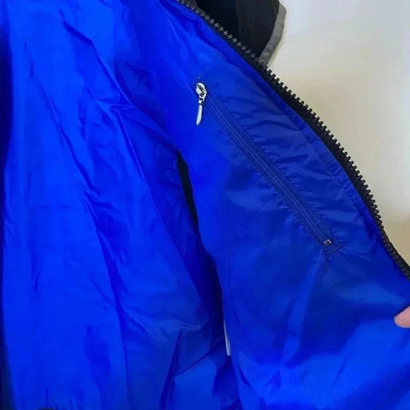 Vintage Men’s 80s Down Winter Ski Vest - Picture 6 of 7